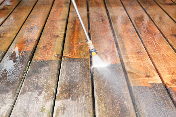 Garage Pressure Washing in Summit Park, UT